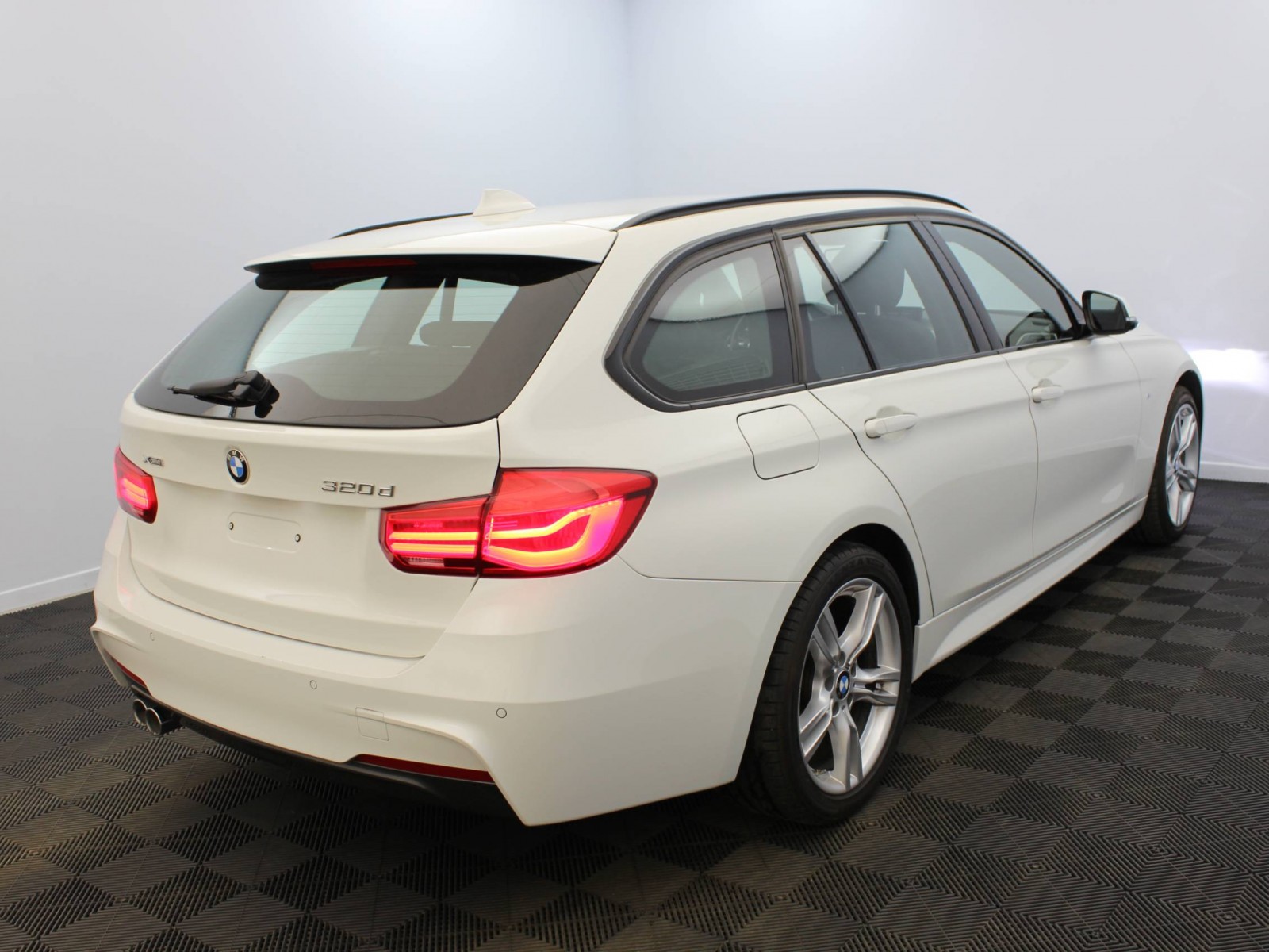 BMW - SERIE 3 TOURING F31 LCI2 - #183612 - 3