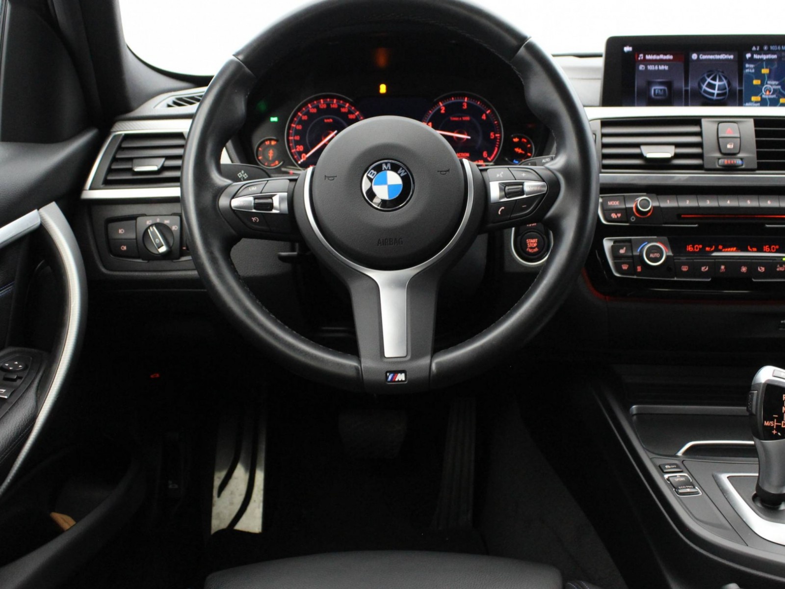 BMW - SERIE 3 TOURING F31 LCI2 - #183612 - 24