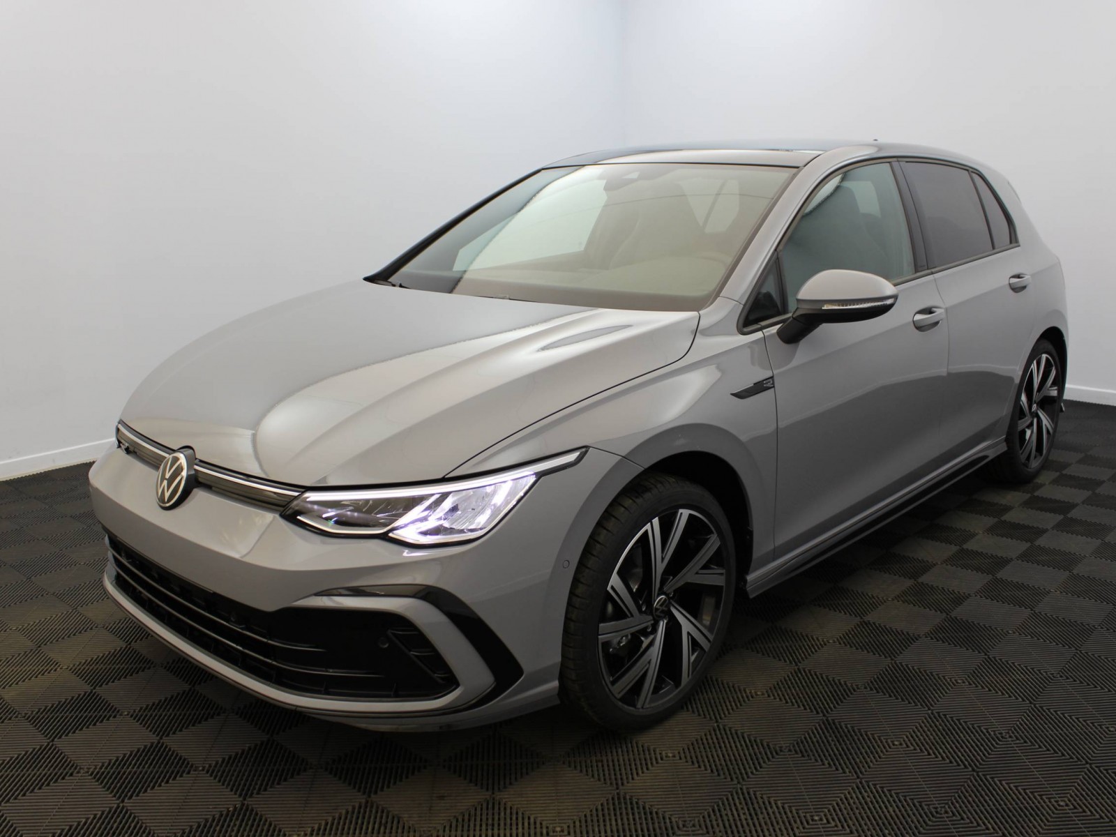VOLKSWAGEN - GOLF - #183956 - 0