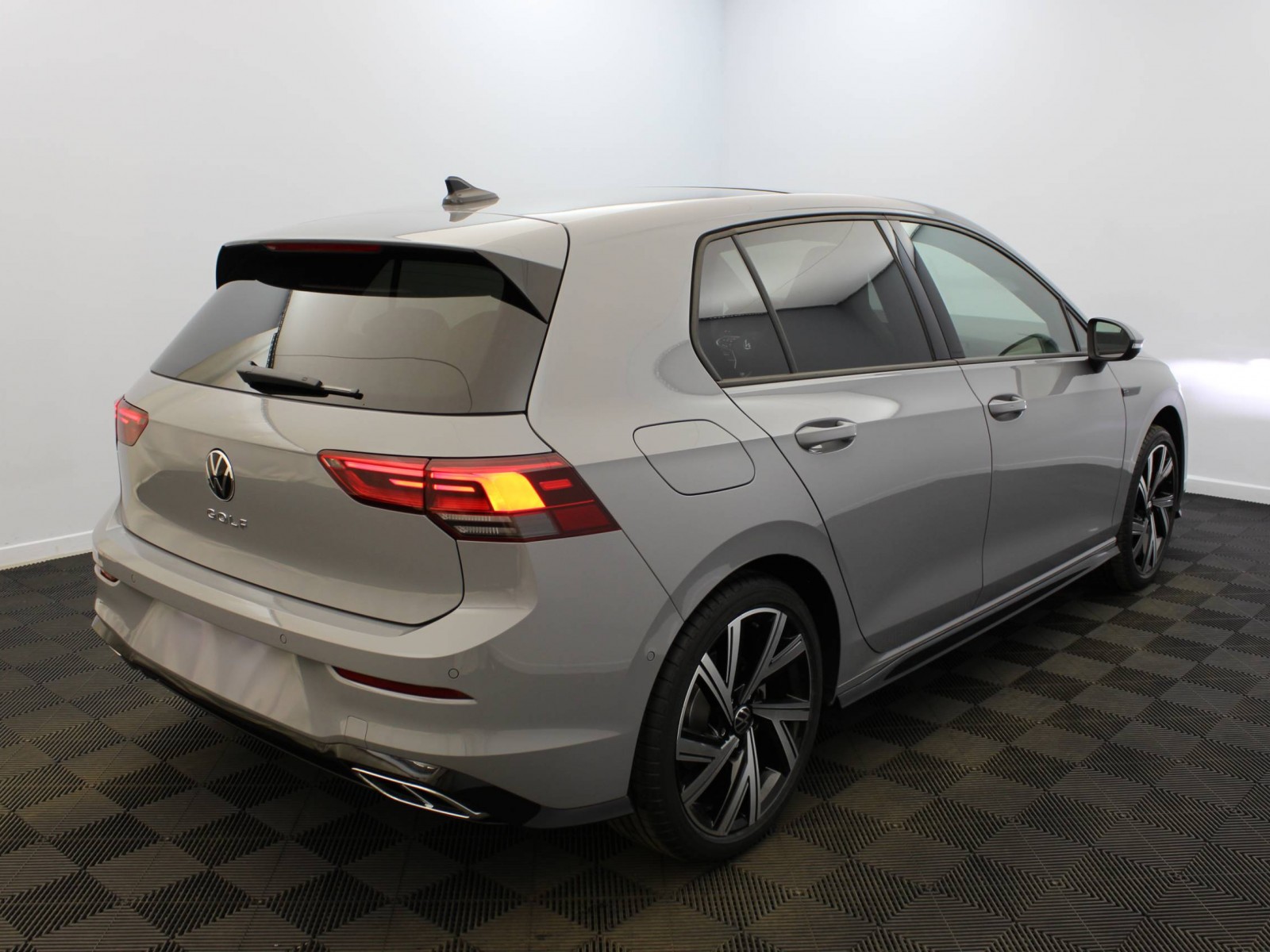 VOLKSWAGEN - GOLF - #183956 - 3