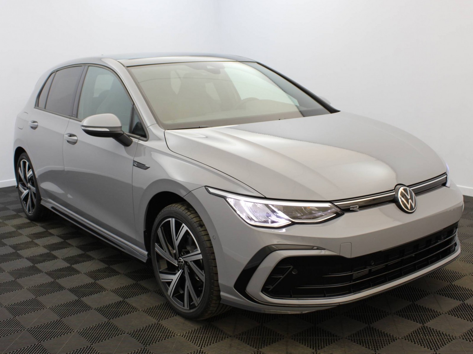 VOLKSWAGEN - GOLF - #183956 - 17