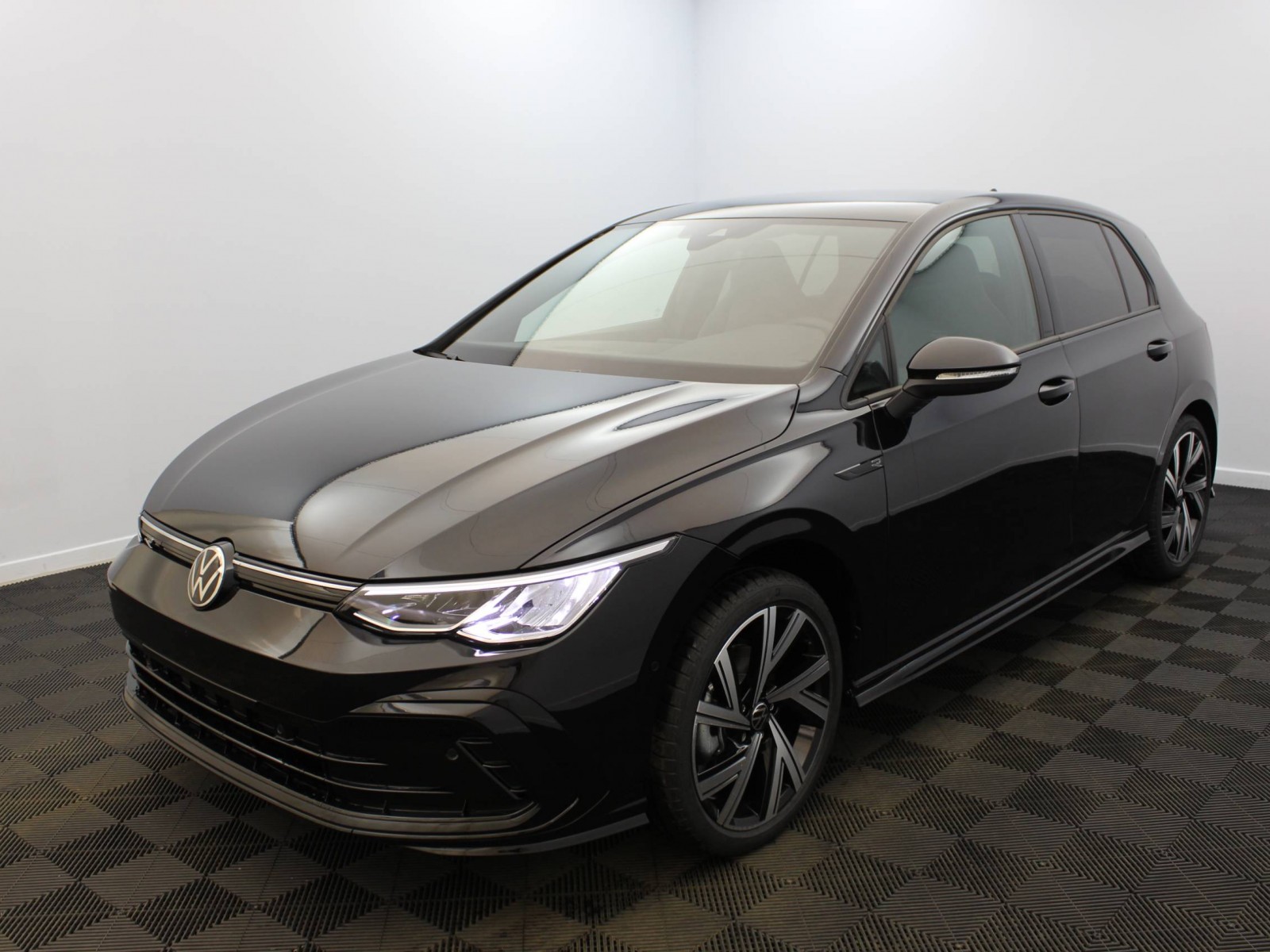 VOLKSWAGEN - GOLF - #183927 - 0