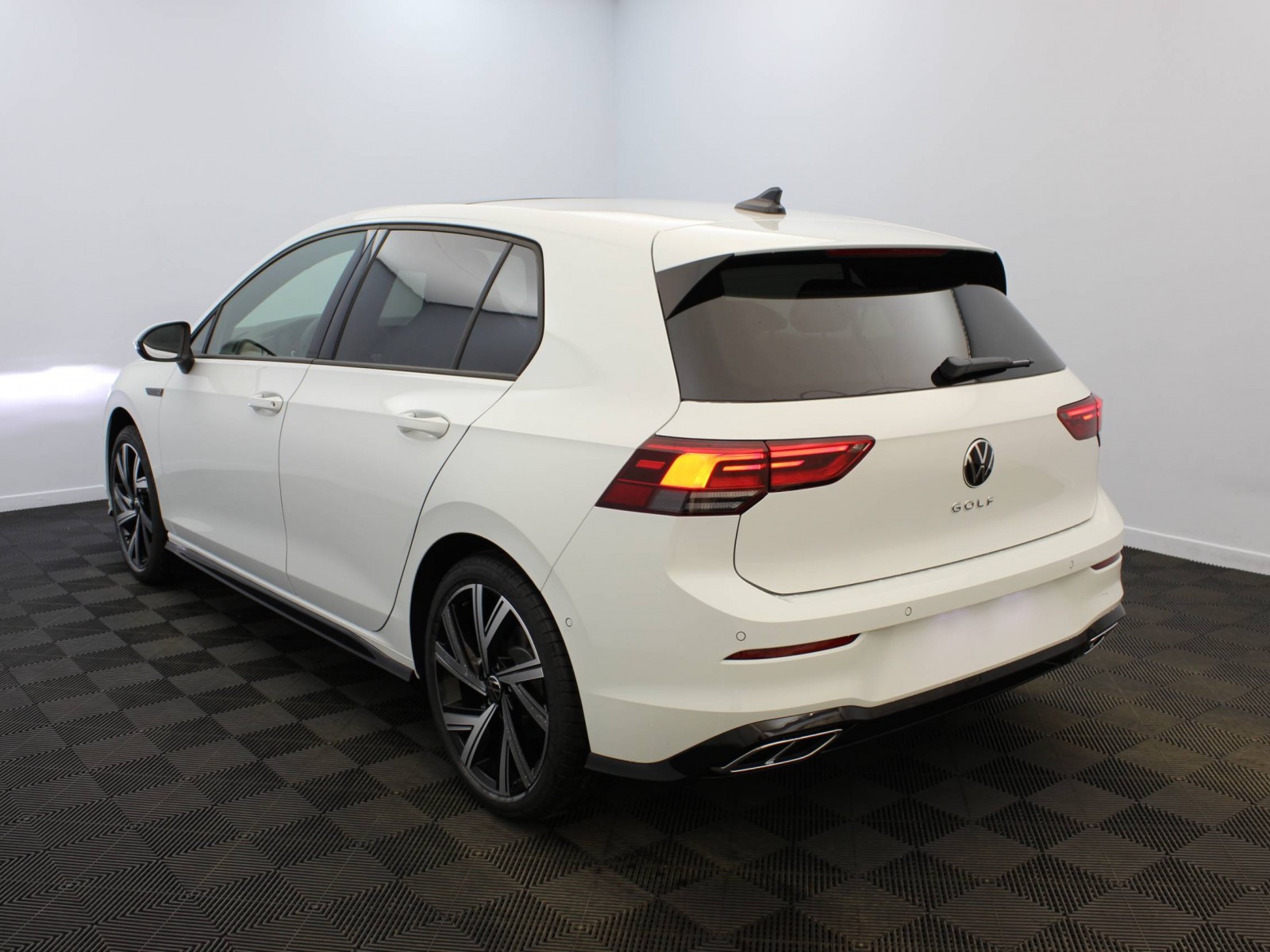 VOLKSWAGEN - GOLF - #183923 - 2