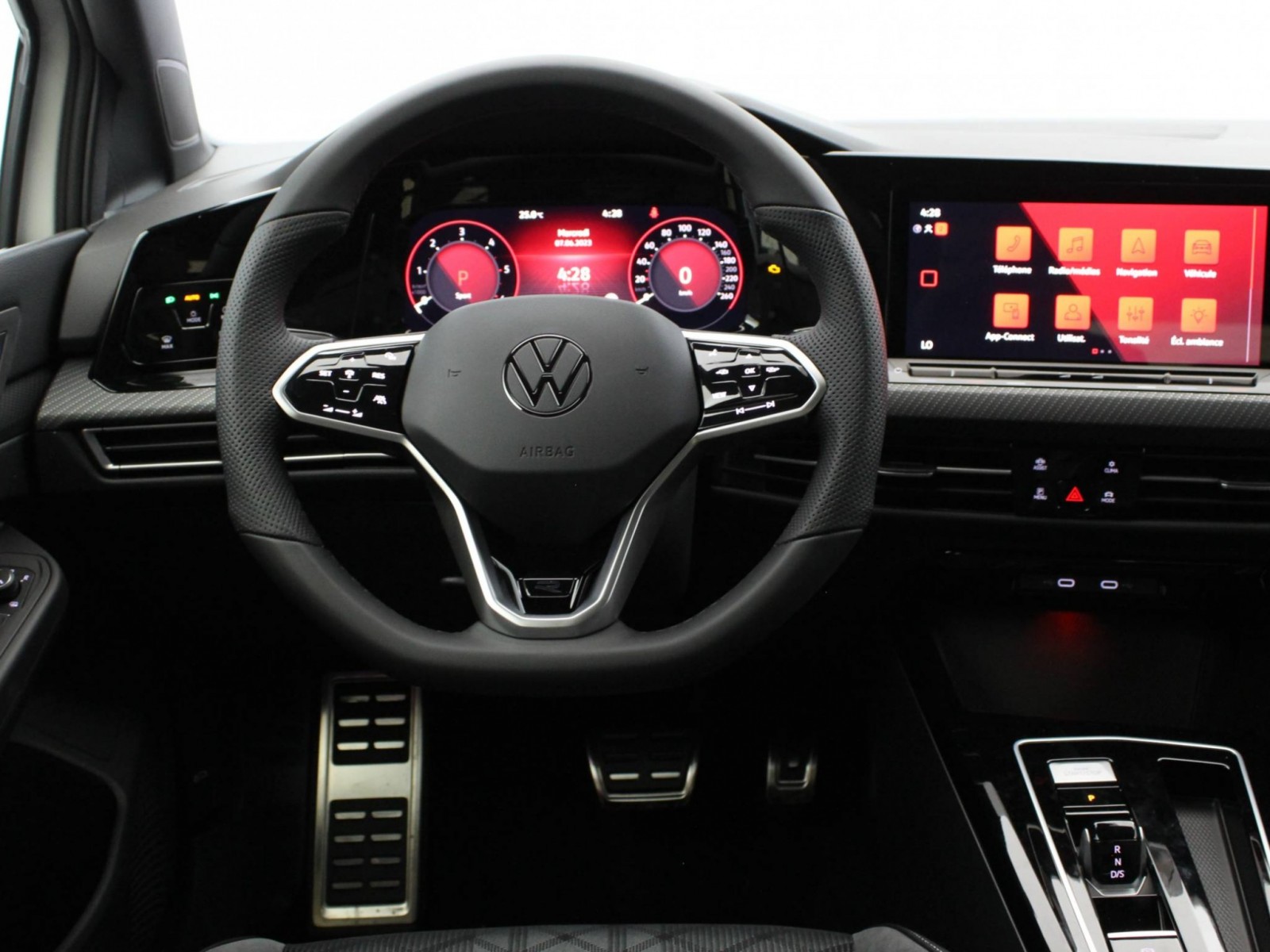 VOLKSWAGEN - GOLF - #183923 - 24