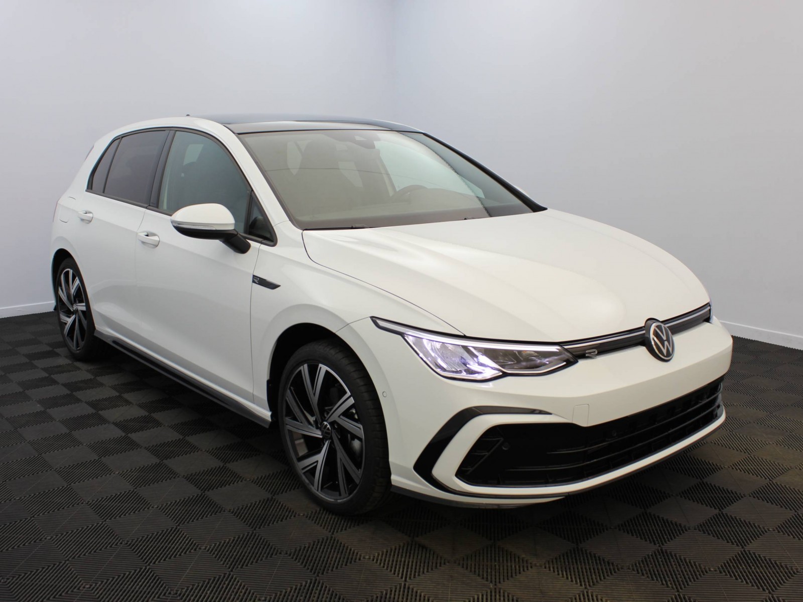 VOLKSWAGEN - GOLF - #183953 - 1