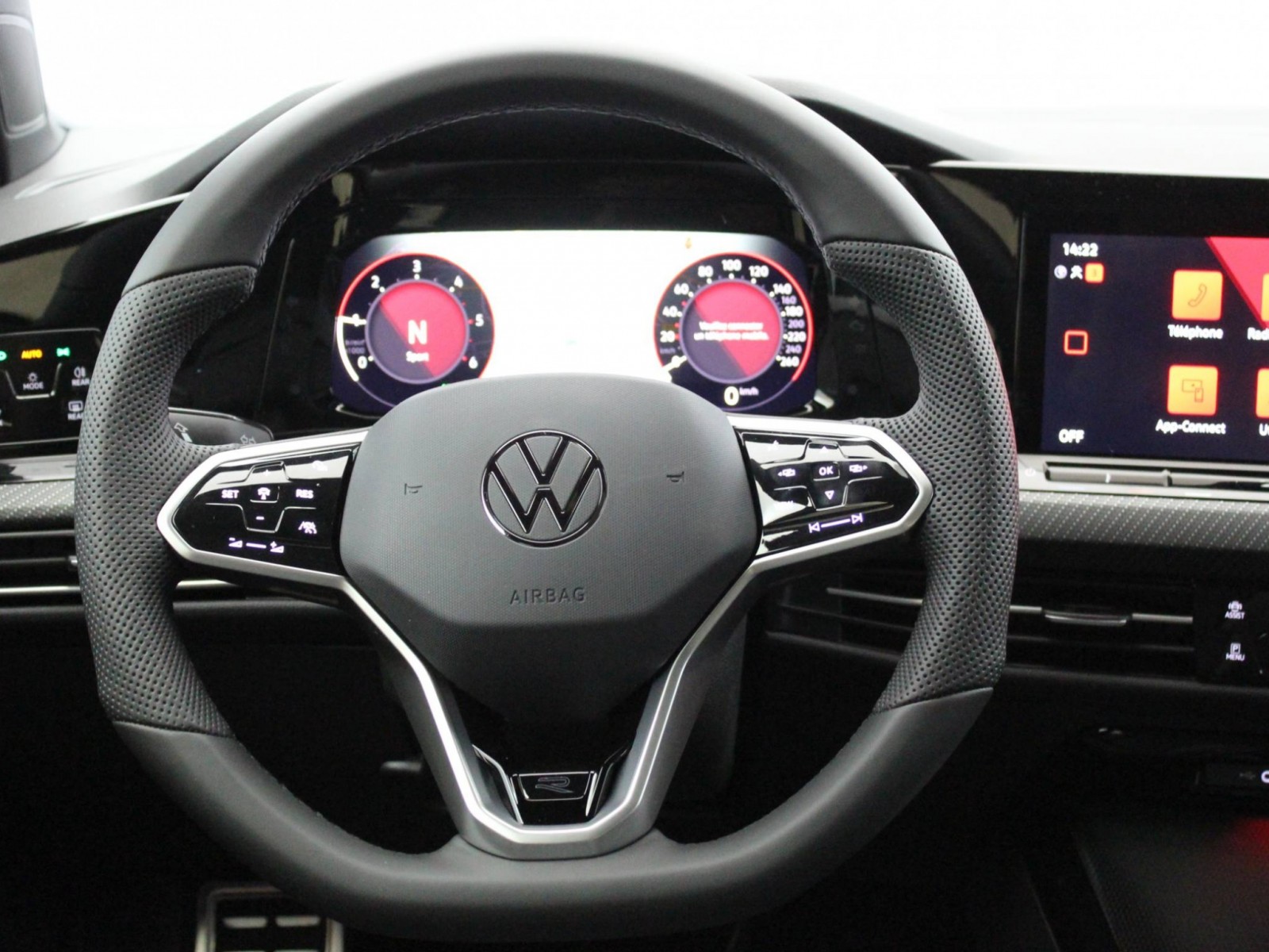 VOLKSWAGEN - GOLF - #183953 - 26
