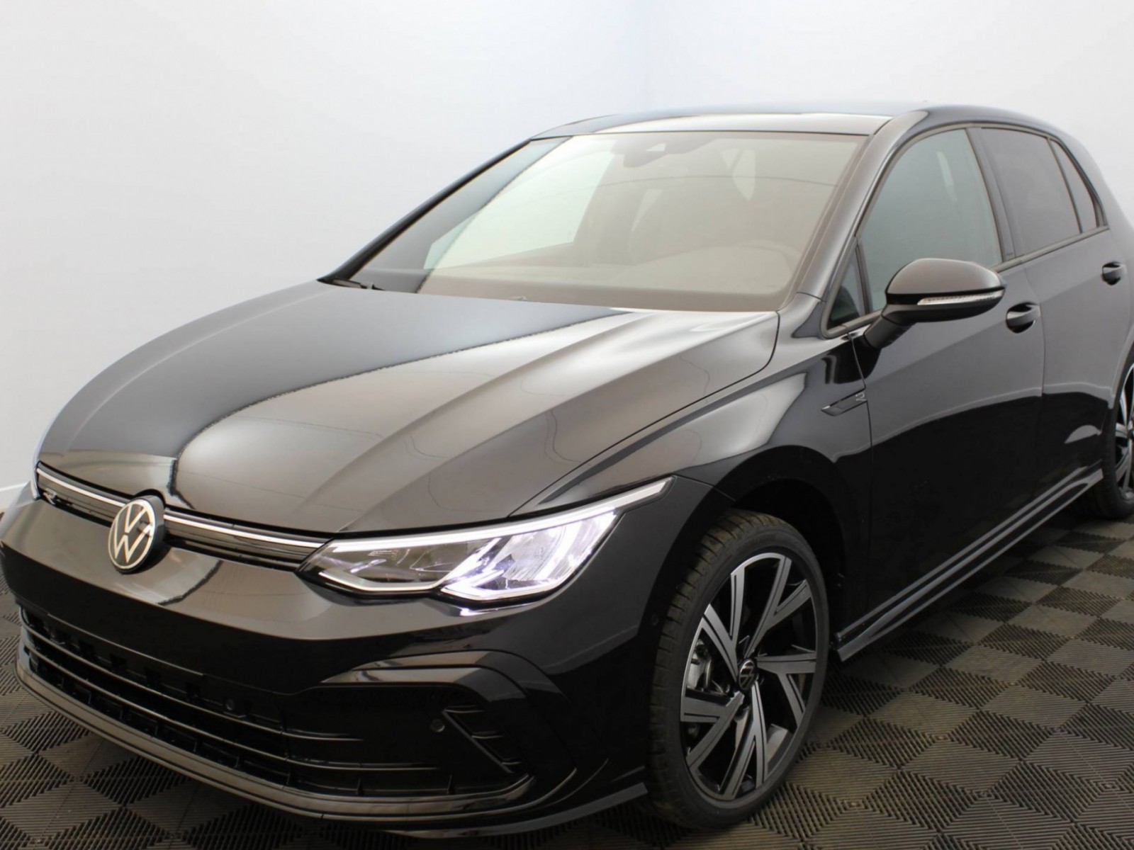 VOLKSWAGEN - GOLF - #183954 - 16