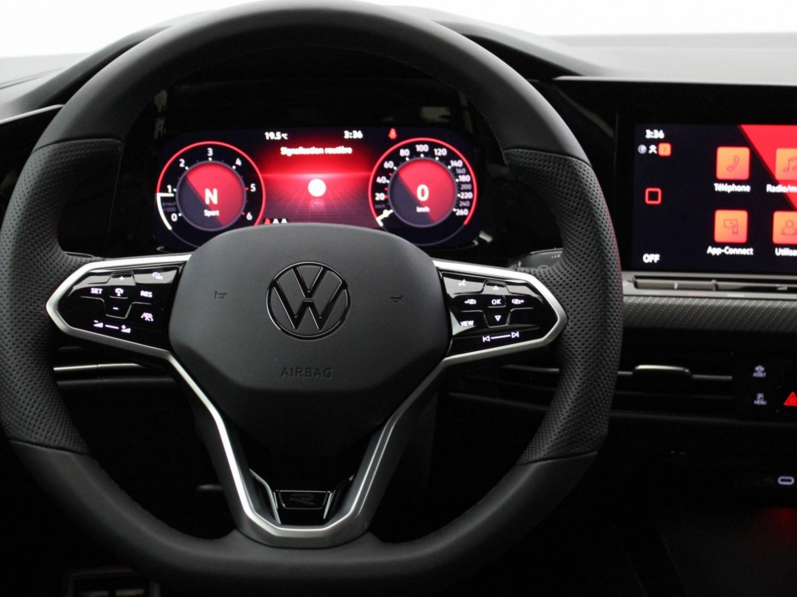 VOLKSWAGEN - GOLF - #183954 - 29