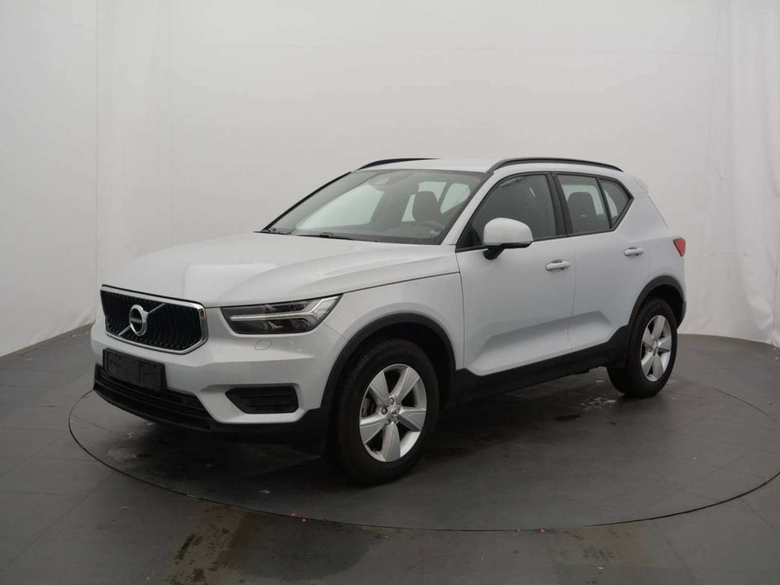 VOLVO - XC40 - #182987 - 0