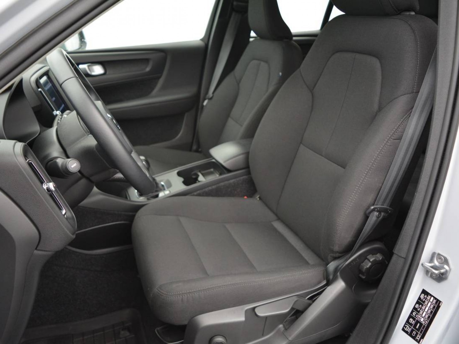 VOLVO - XC40 - #182987 - 7