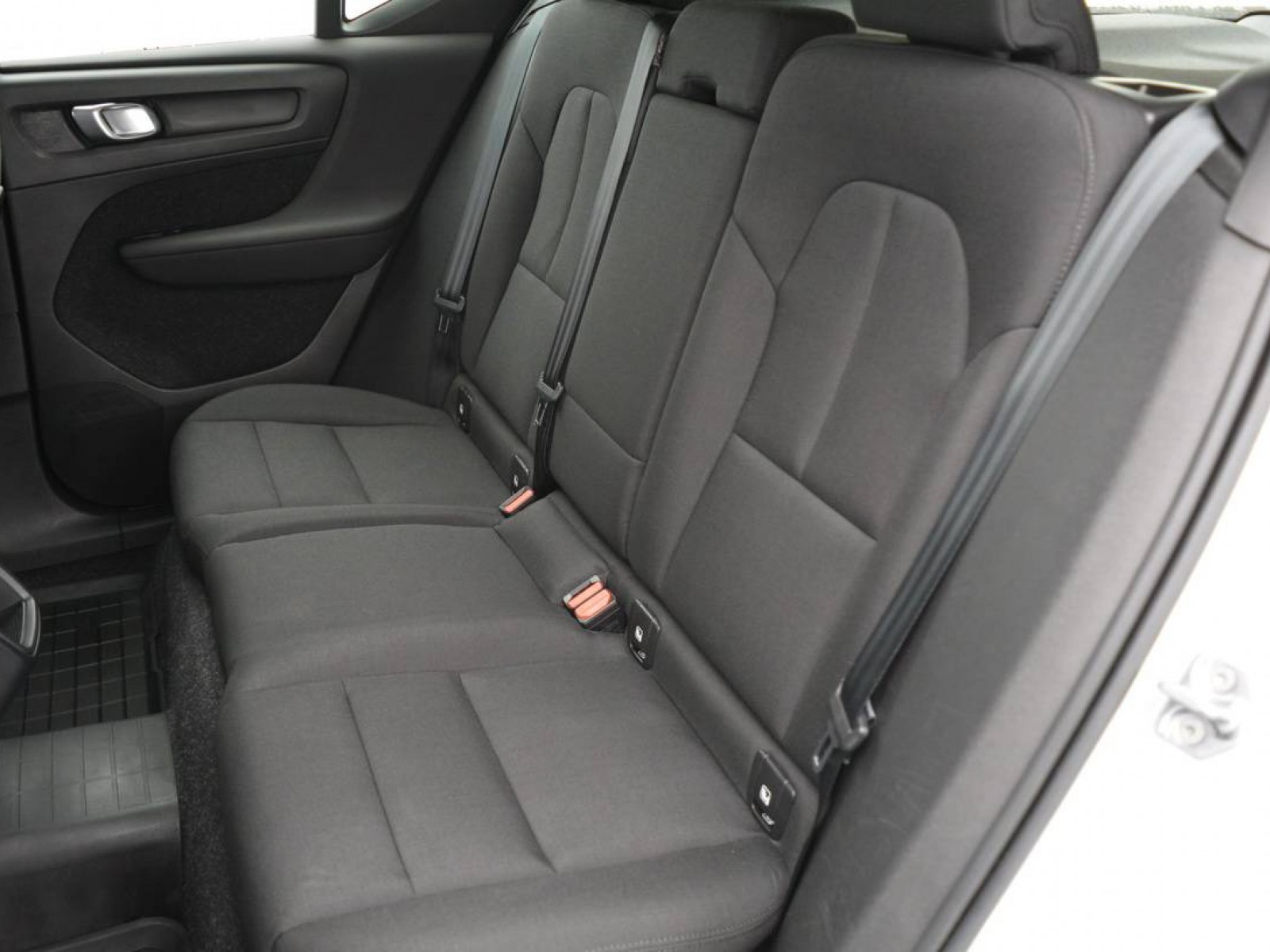 VOLVO - XC40 - #182987 - 8