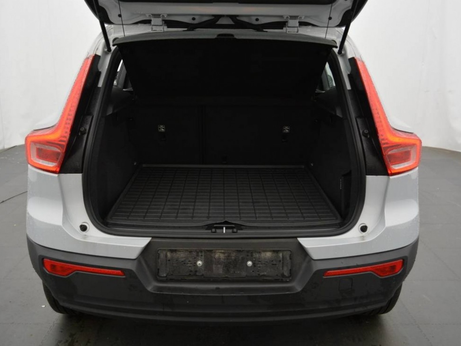 VOLVO - XC40 - #182987 - 28