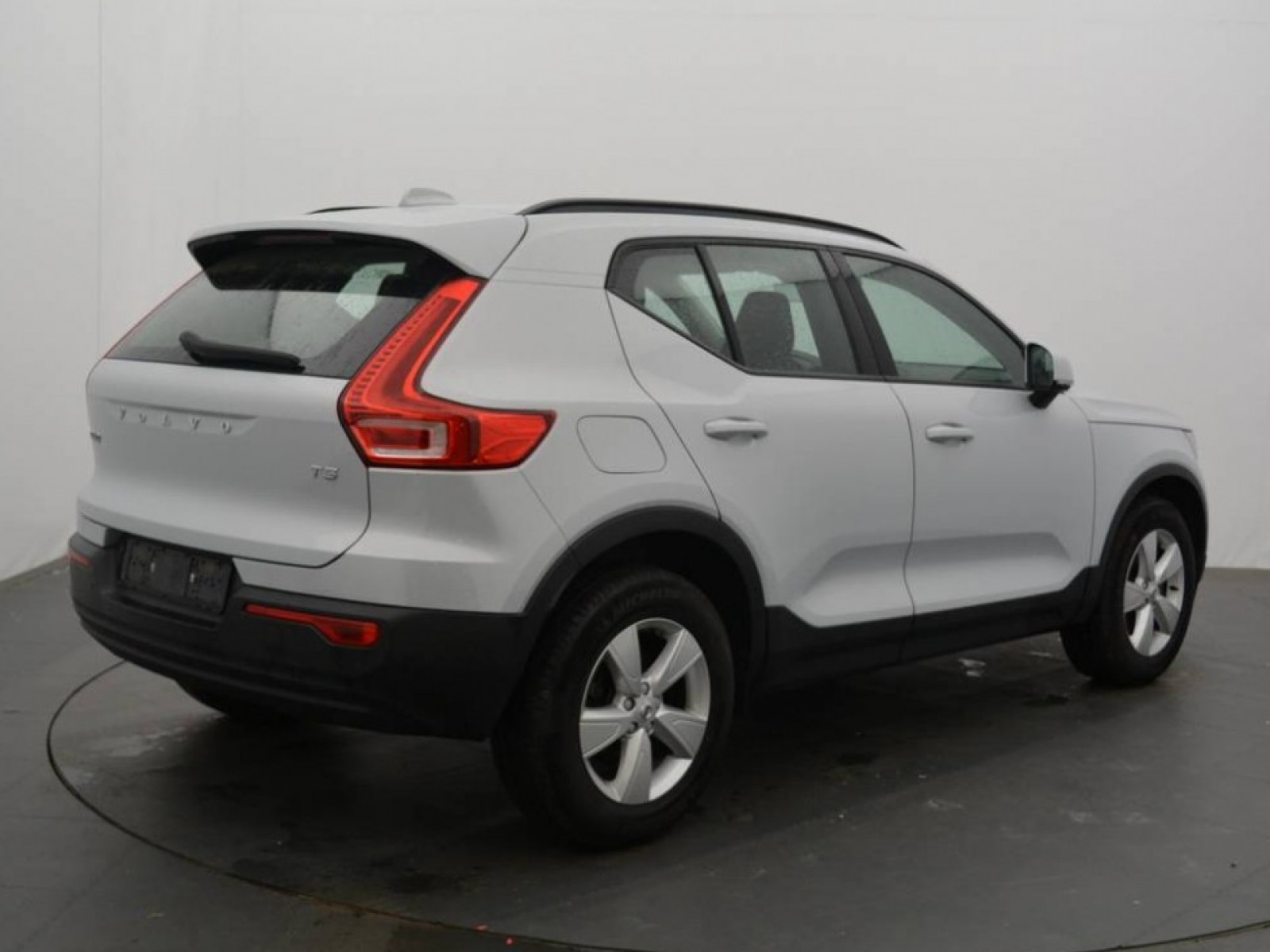 VOLVO - XC40 - #182987 - 18
