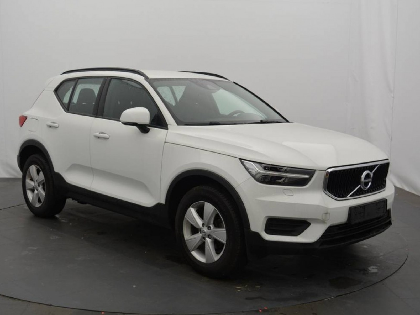 VOLVO - XC40 - #182992 - 16