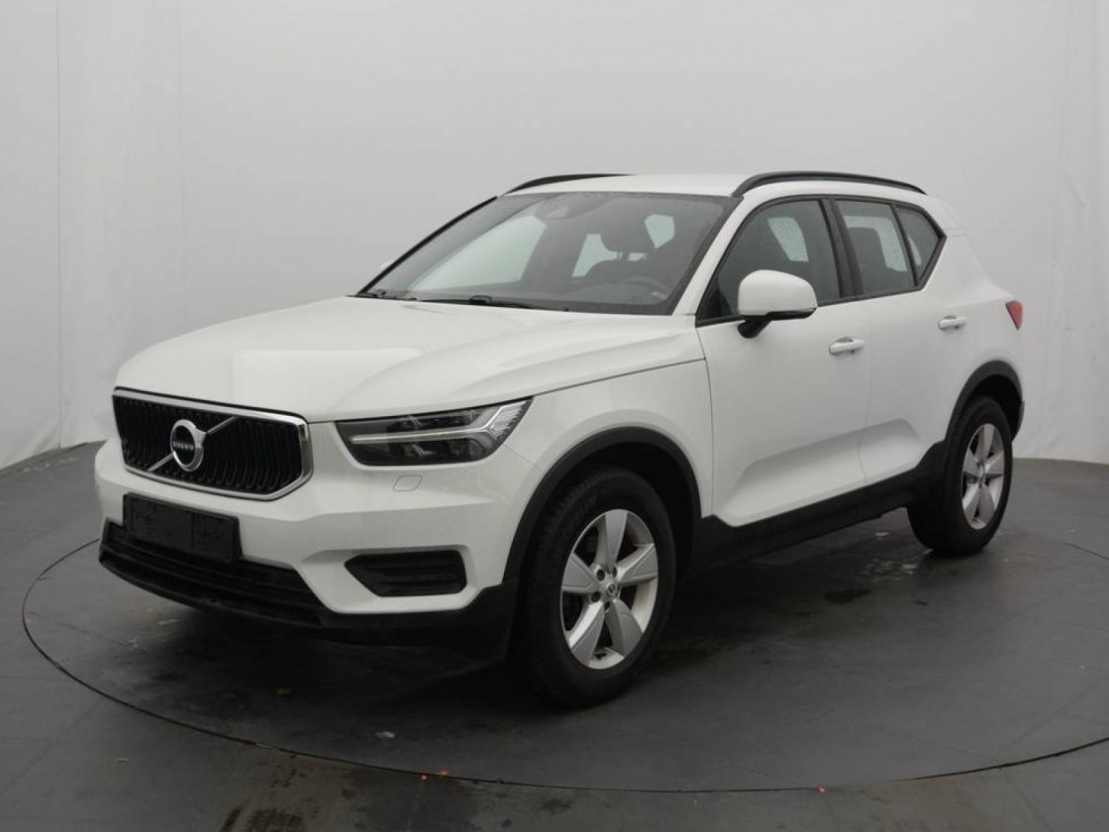 VOLVO - XC40 - #182992 - 15