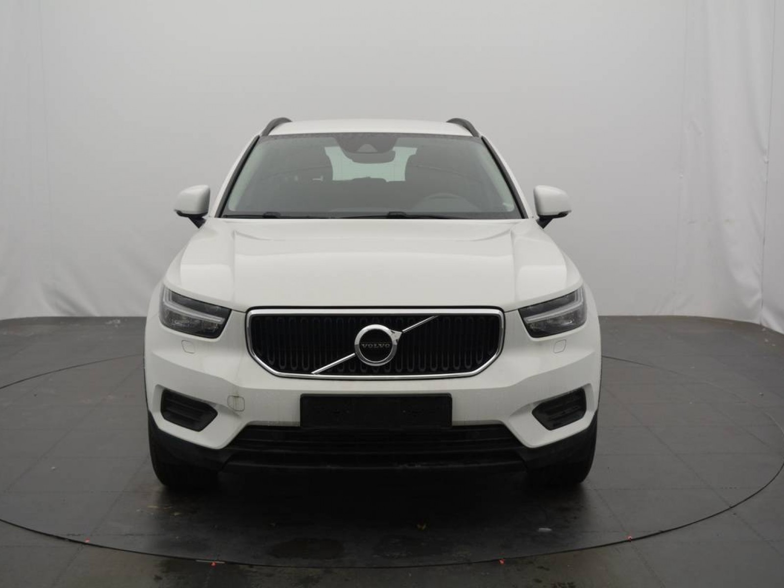 VOLVO - XC40 - #182992 - 4