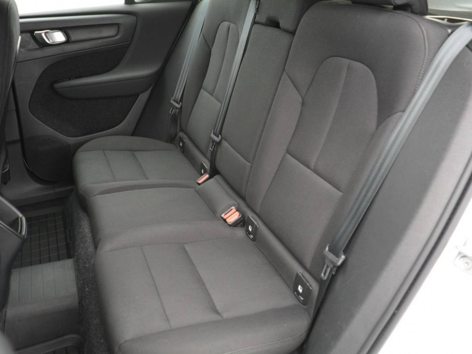 VOLVO - XC40 - #182992 - 8