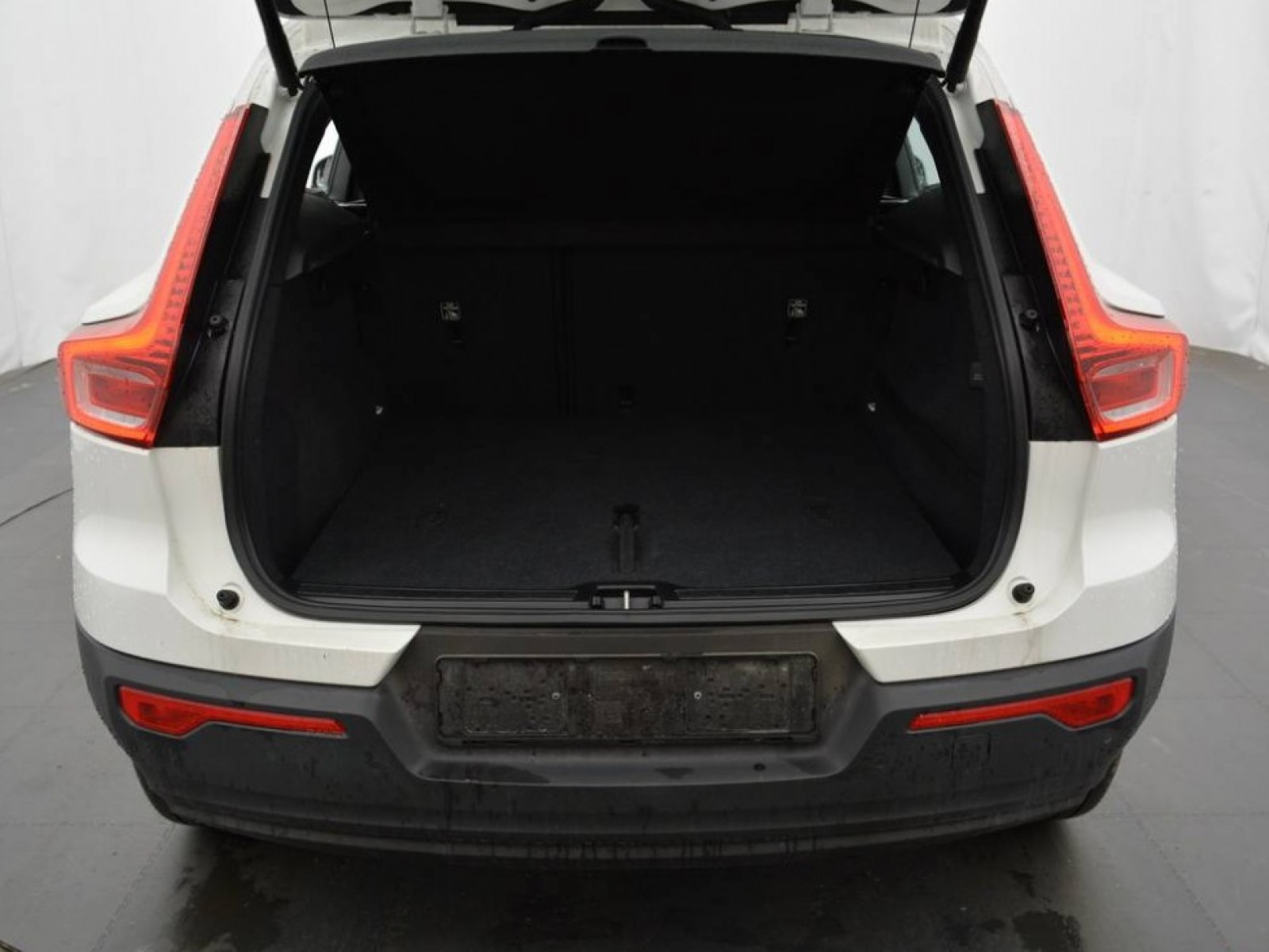 VOLVO - XC40 - #182992 - 28