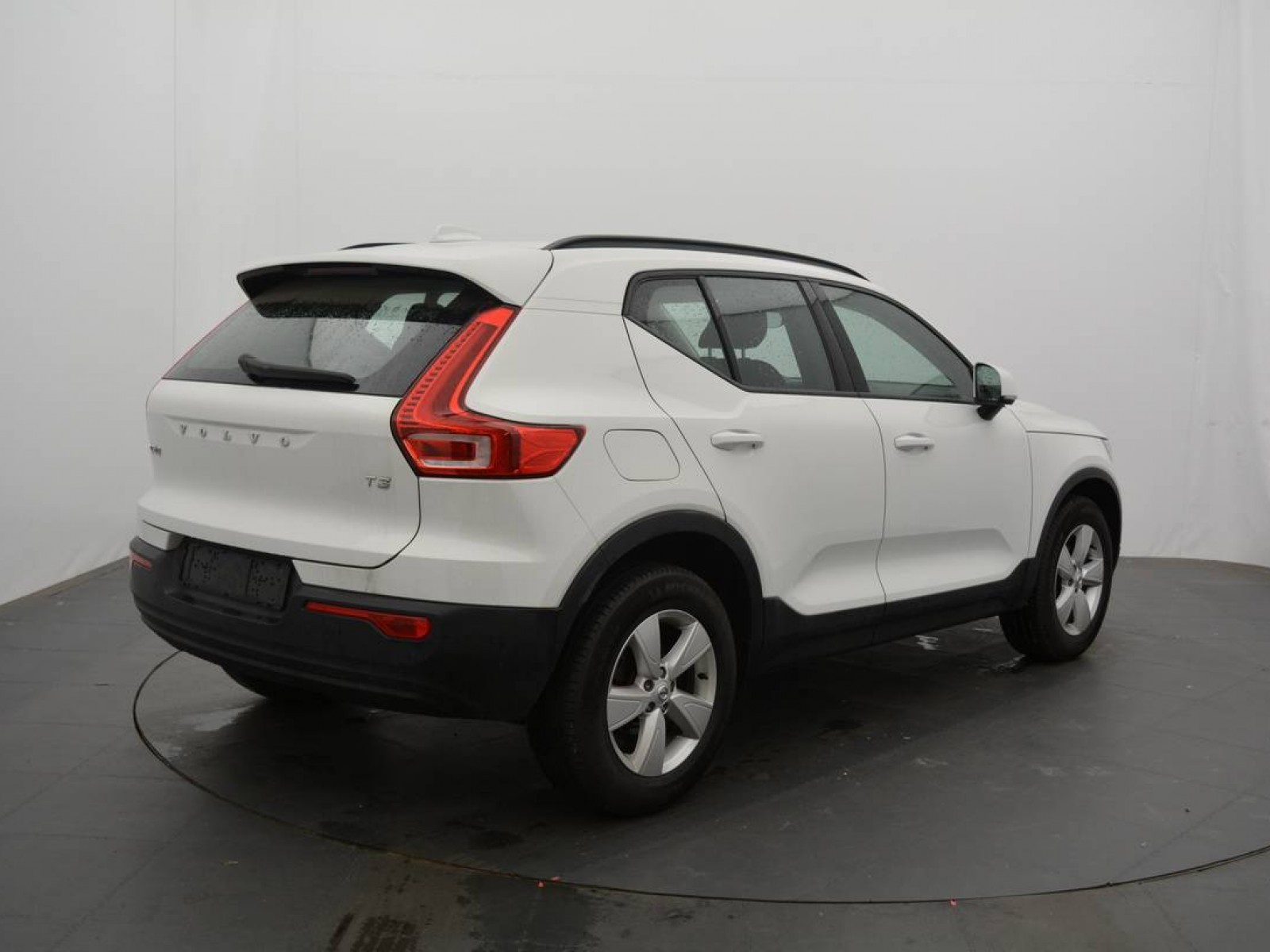 VOLVO - XC40 - #182992 - 3