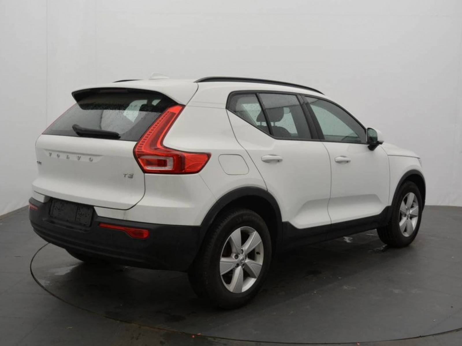 VOLVO - XC40 - #182992 - 18