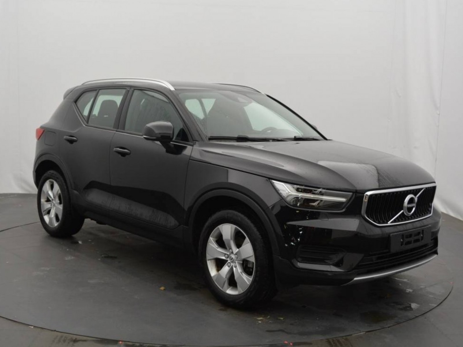 VOLVO - XC40 - #182986 - 16