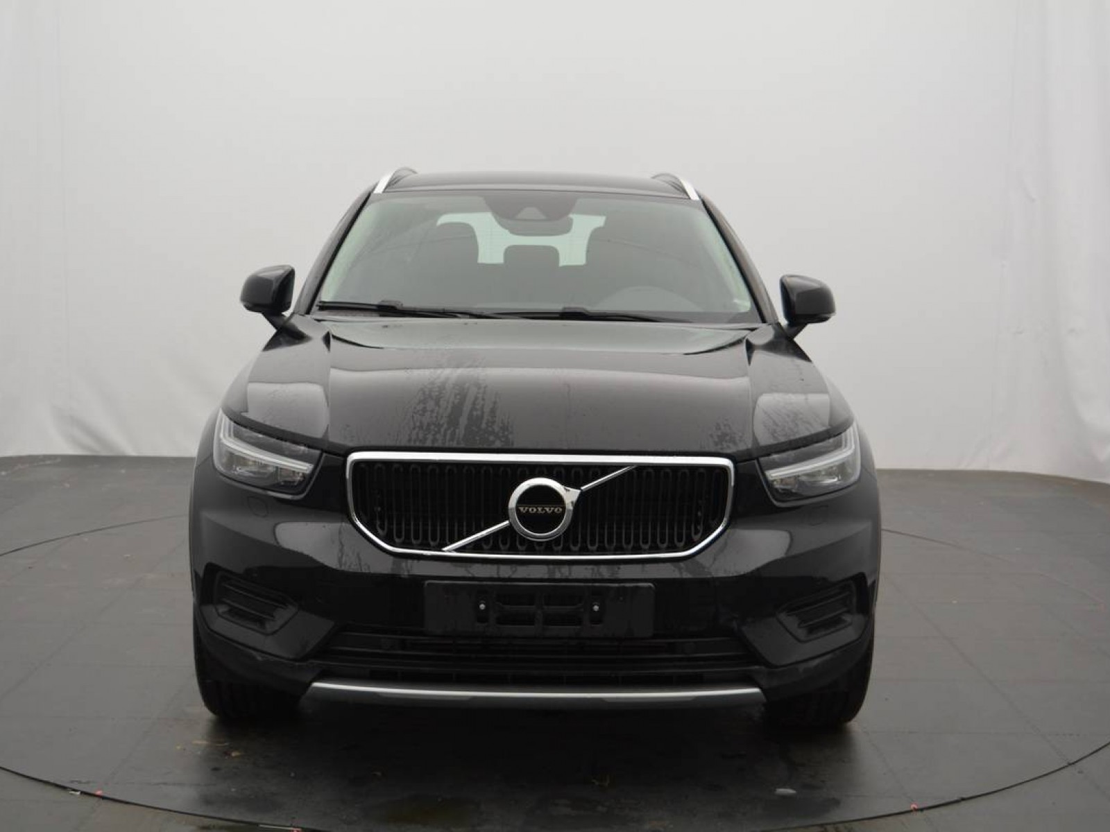 VOLVO - XC40 - #182986 - 4