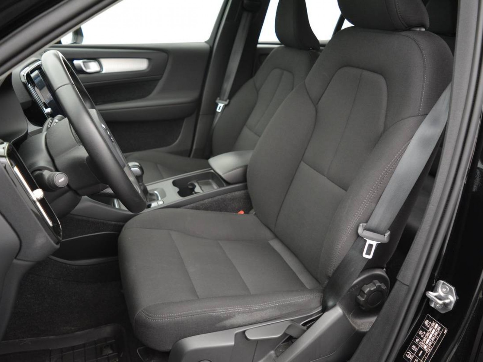 VOLVO - XC40 - #182986 - 7