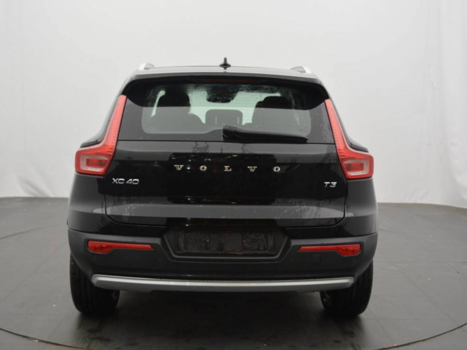 VOLVO - XC40 - #182986 - 20