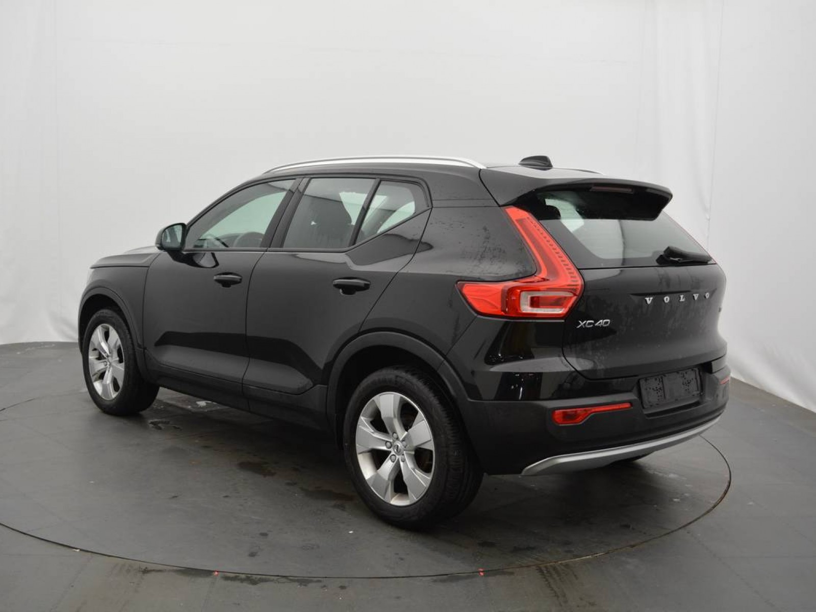 VOLVO - XC40 - #182986 - 2