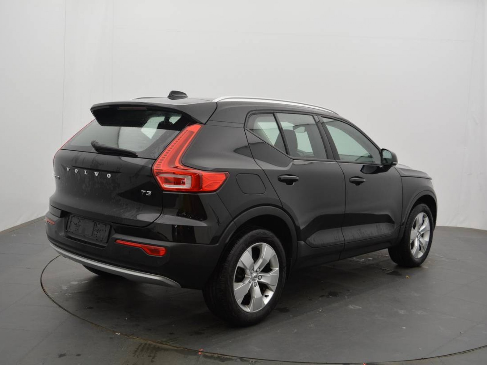VOLVO - XC40 - #182986 - 3