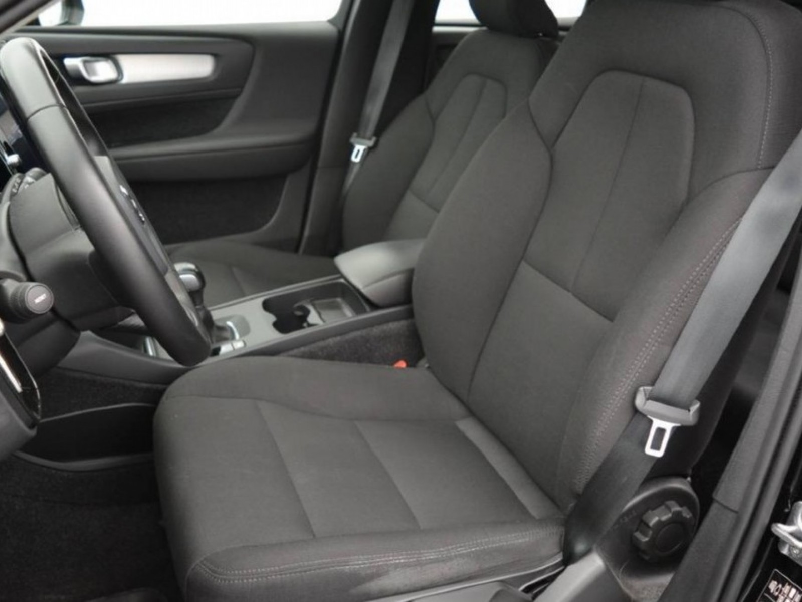 VOLVO - XC40 - #182985 - 23