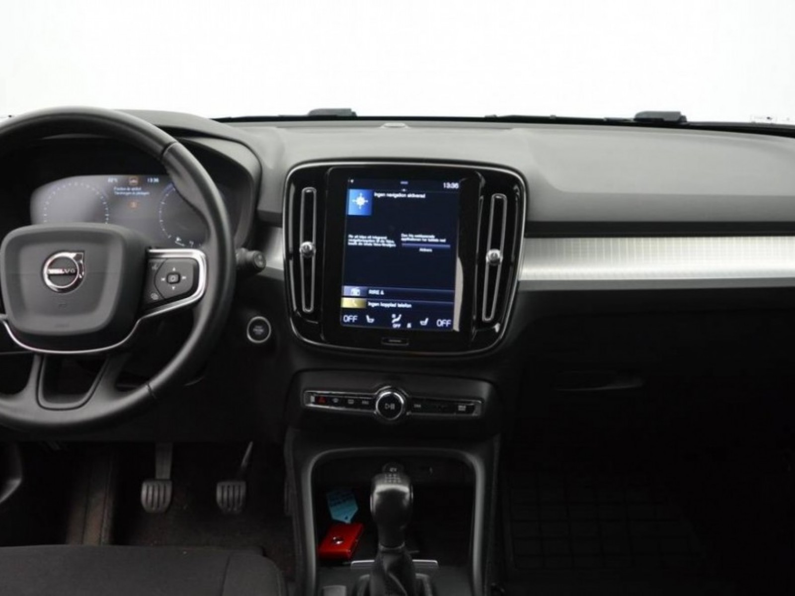 VOLVO - XC40 - #182985 - 33