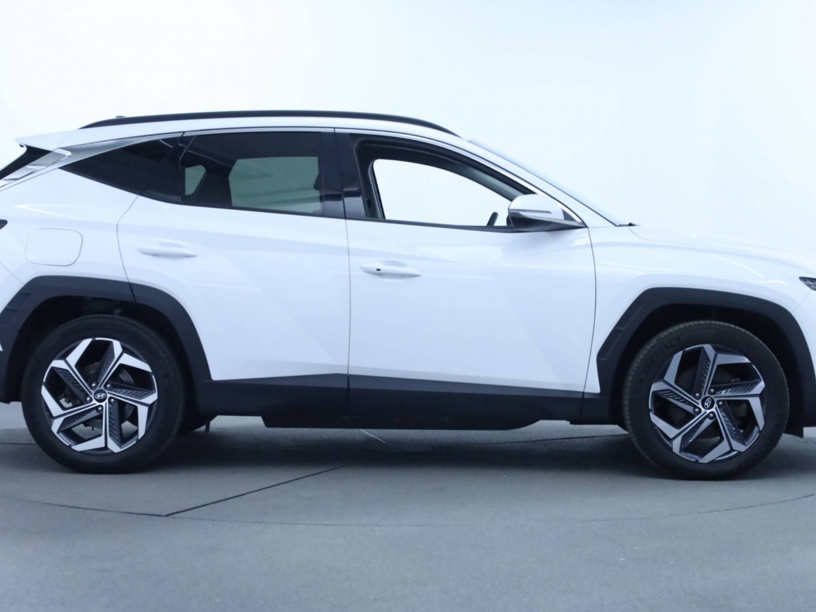 HYUNDAI - TUCSON - #184439 - 27