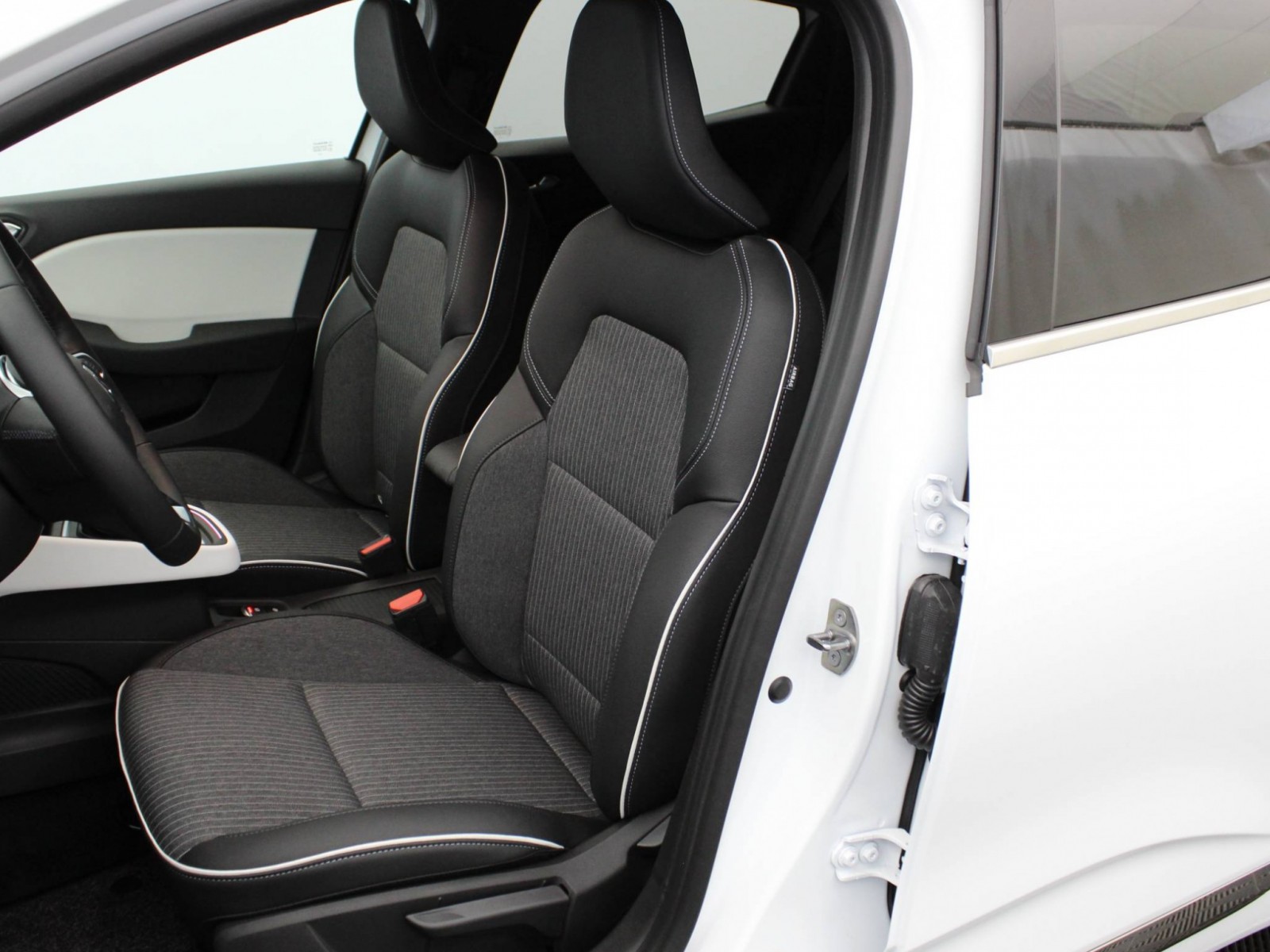 RENAULT - CLIO V - #183457 - 22