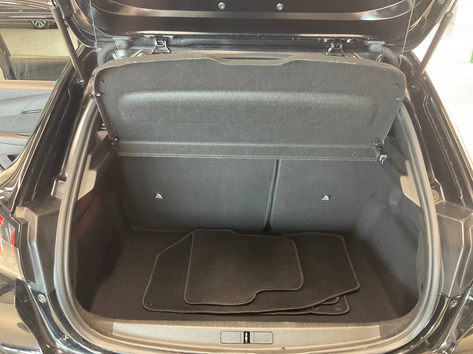 PEUGEOT - 208 - #184118 - 11