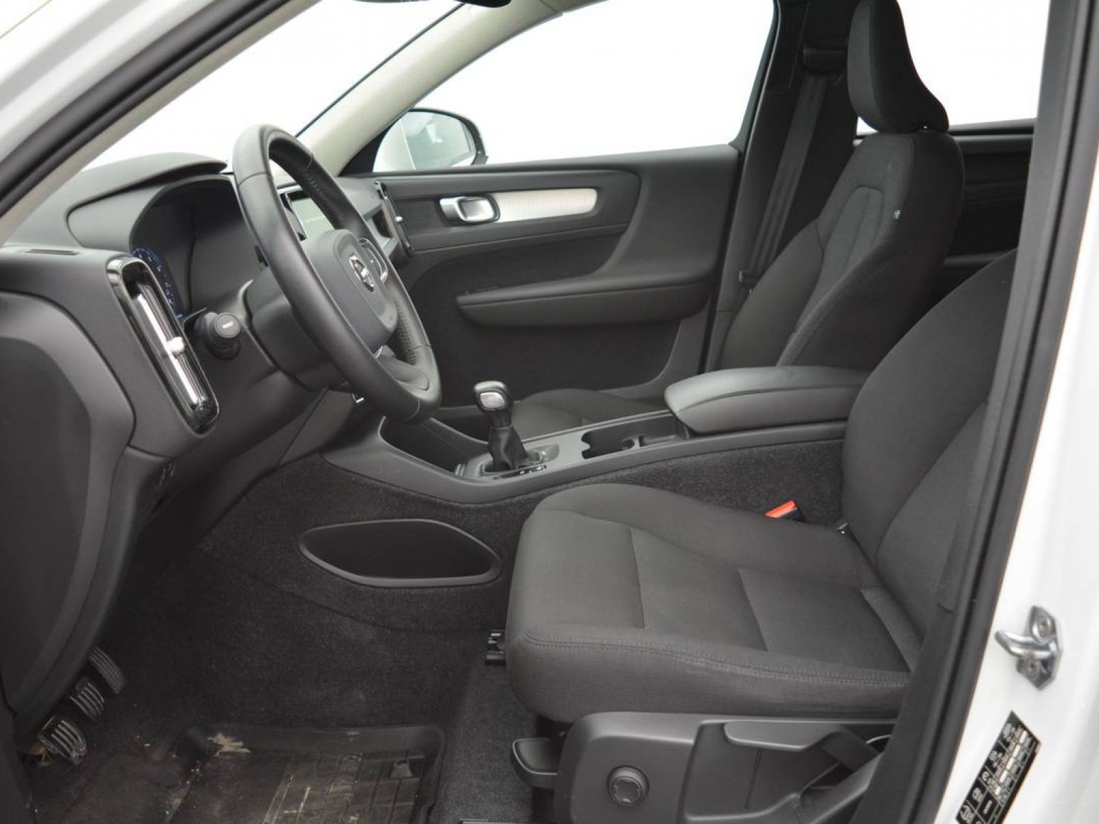 VOLVO - XC40 - #182984 - 7