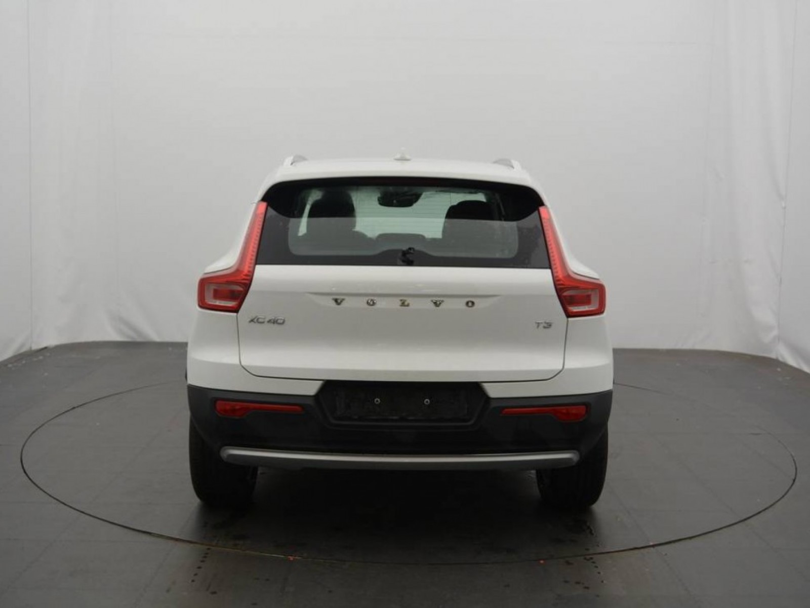 VOLVO - XC40 - #182984 - 20