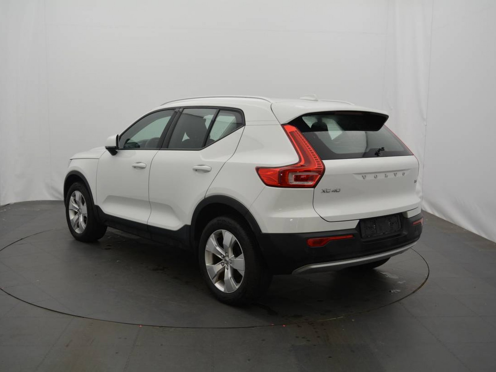 VOLVO - XC40 - #182984 - 2