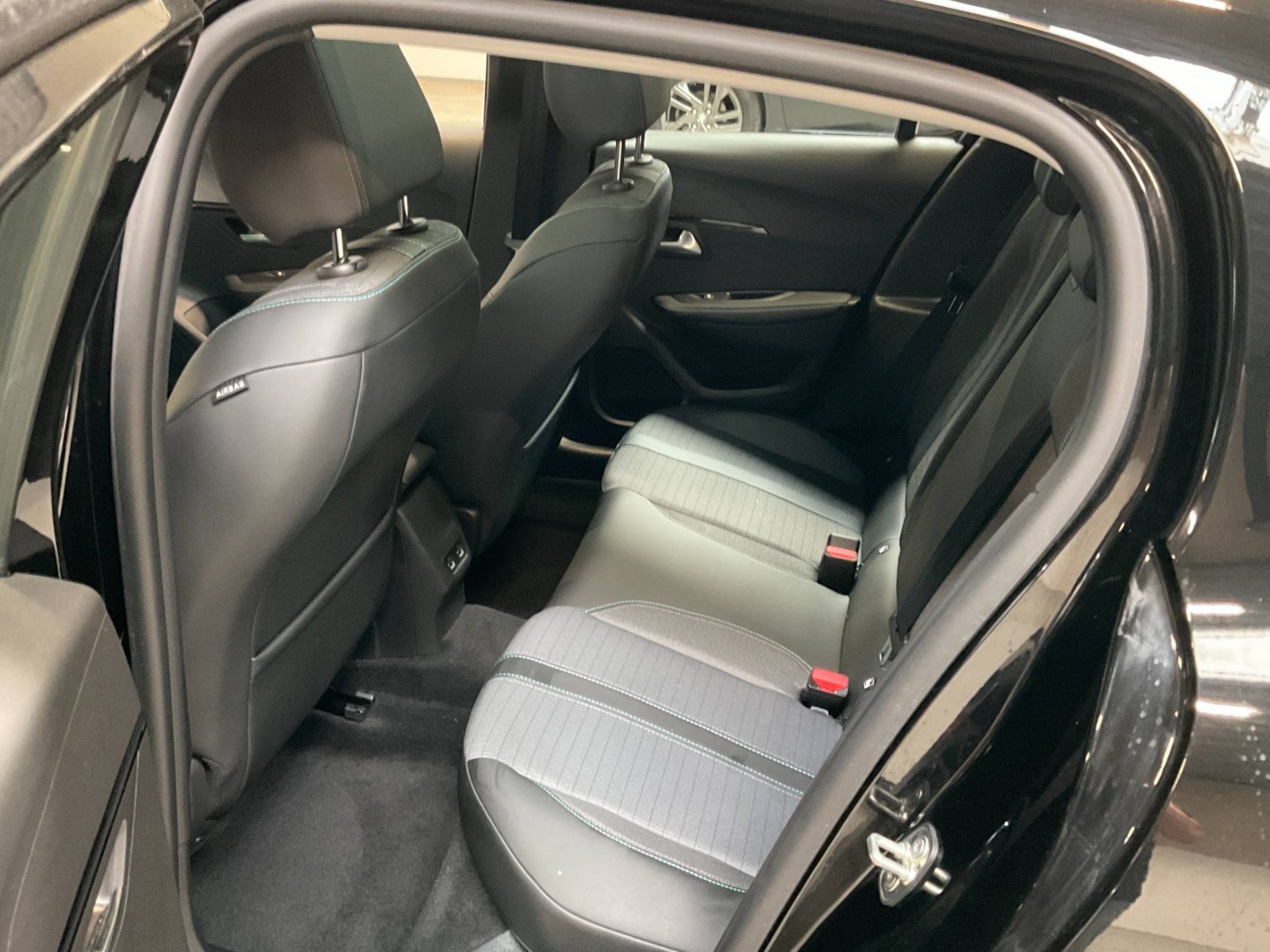 PEUGEOT - 208 - #184124 - 22
