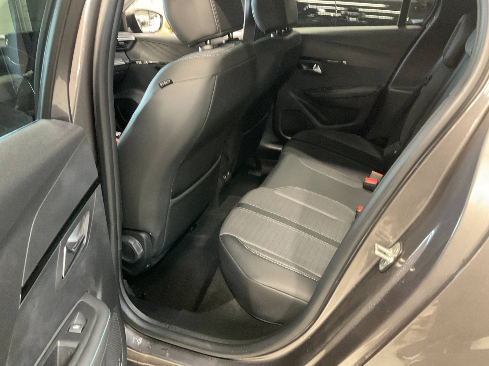 PEUGEOT - 208 - #184119 - 7