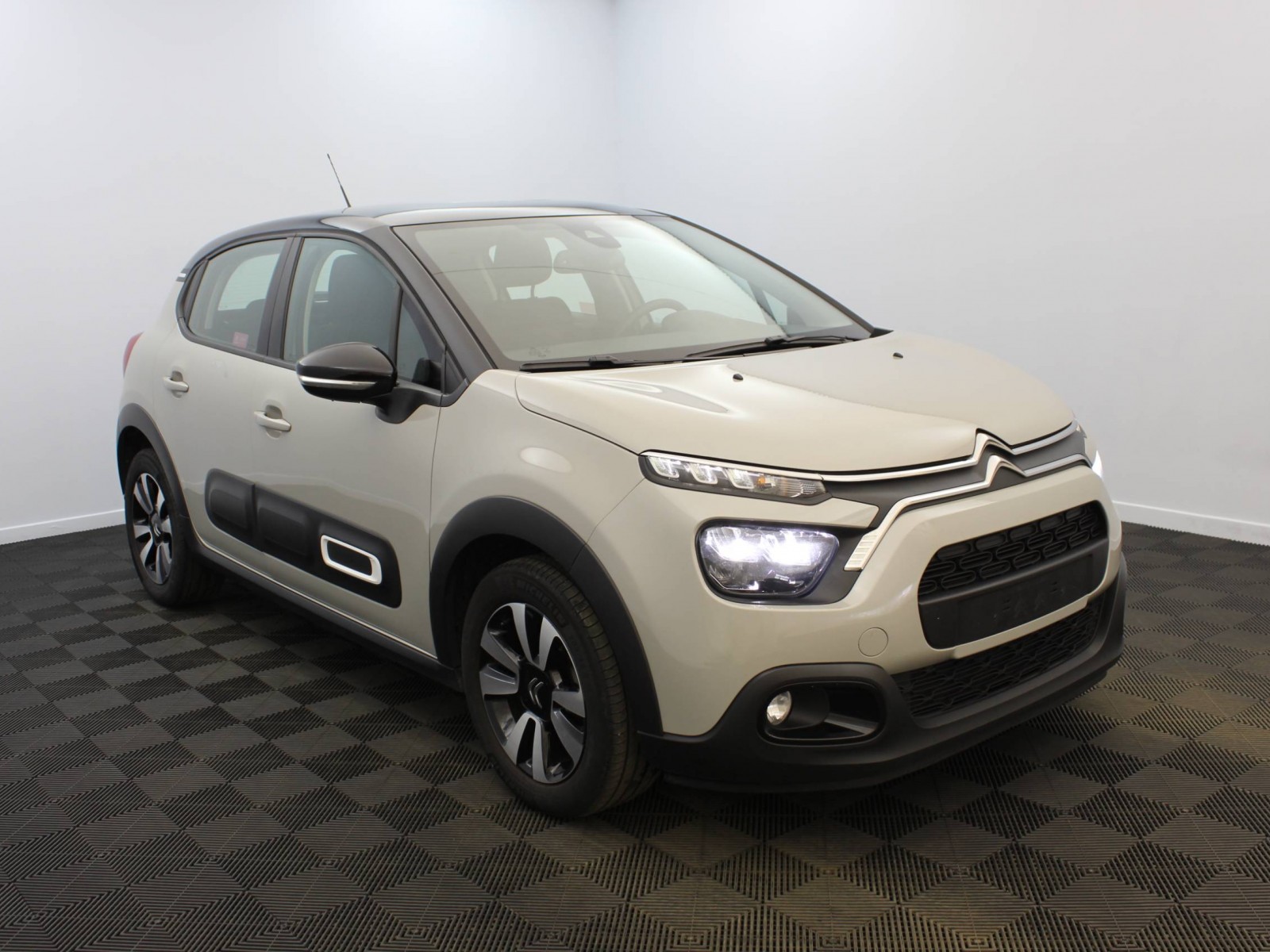 CITROEN - C3 - #182728 - 1