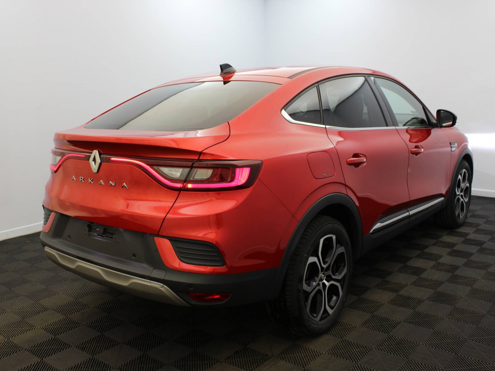 RENAULT - ARKANA - #183895 - 3