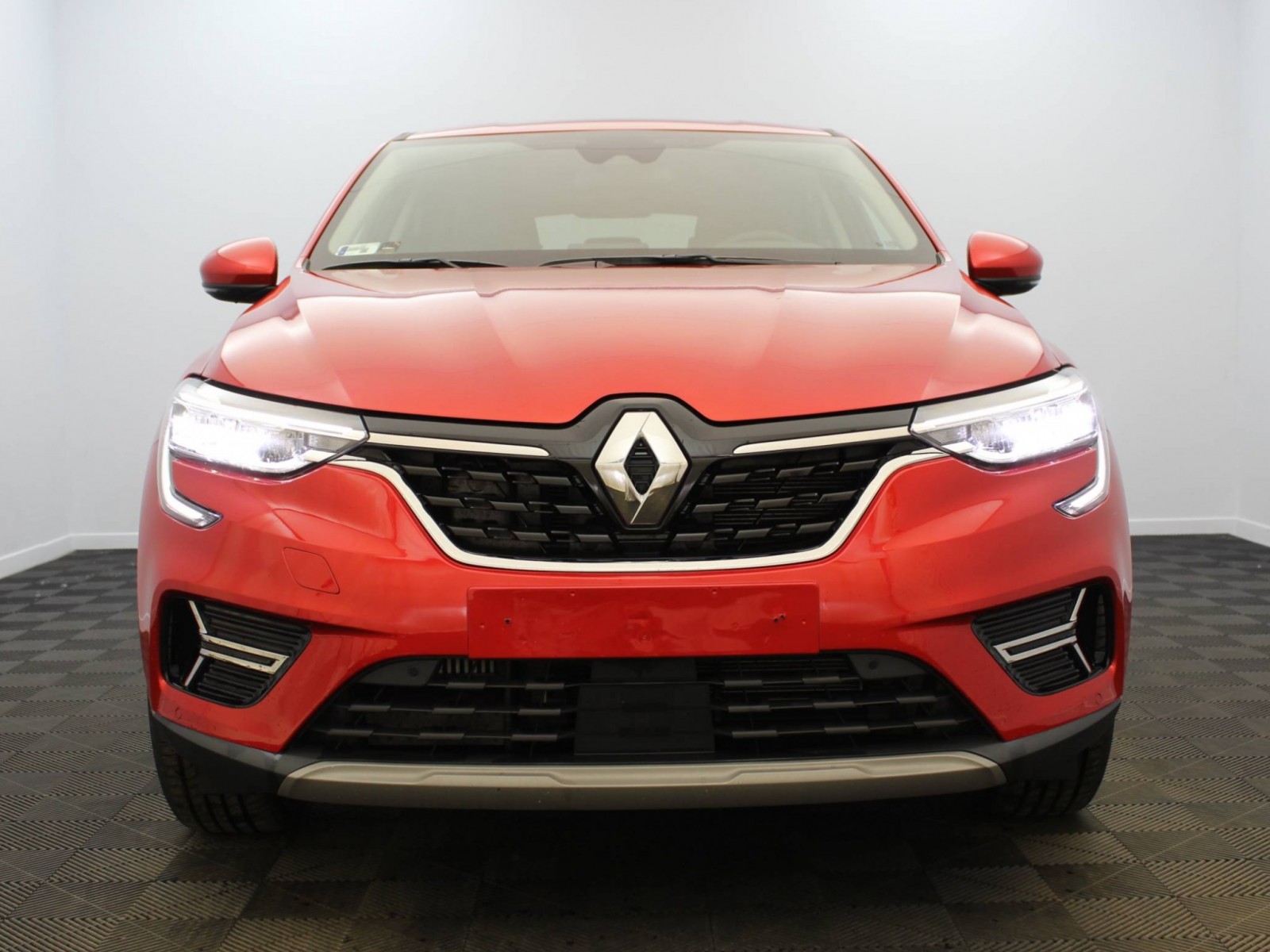 RENAULT - ARKANA - #183896 - 4