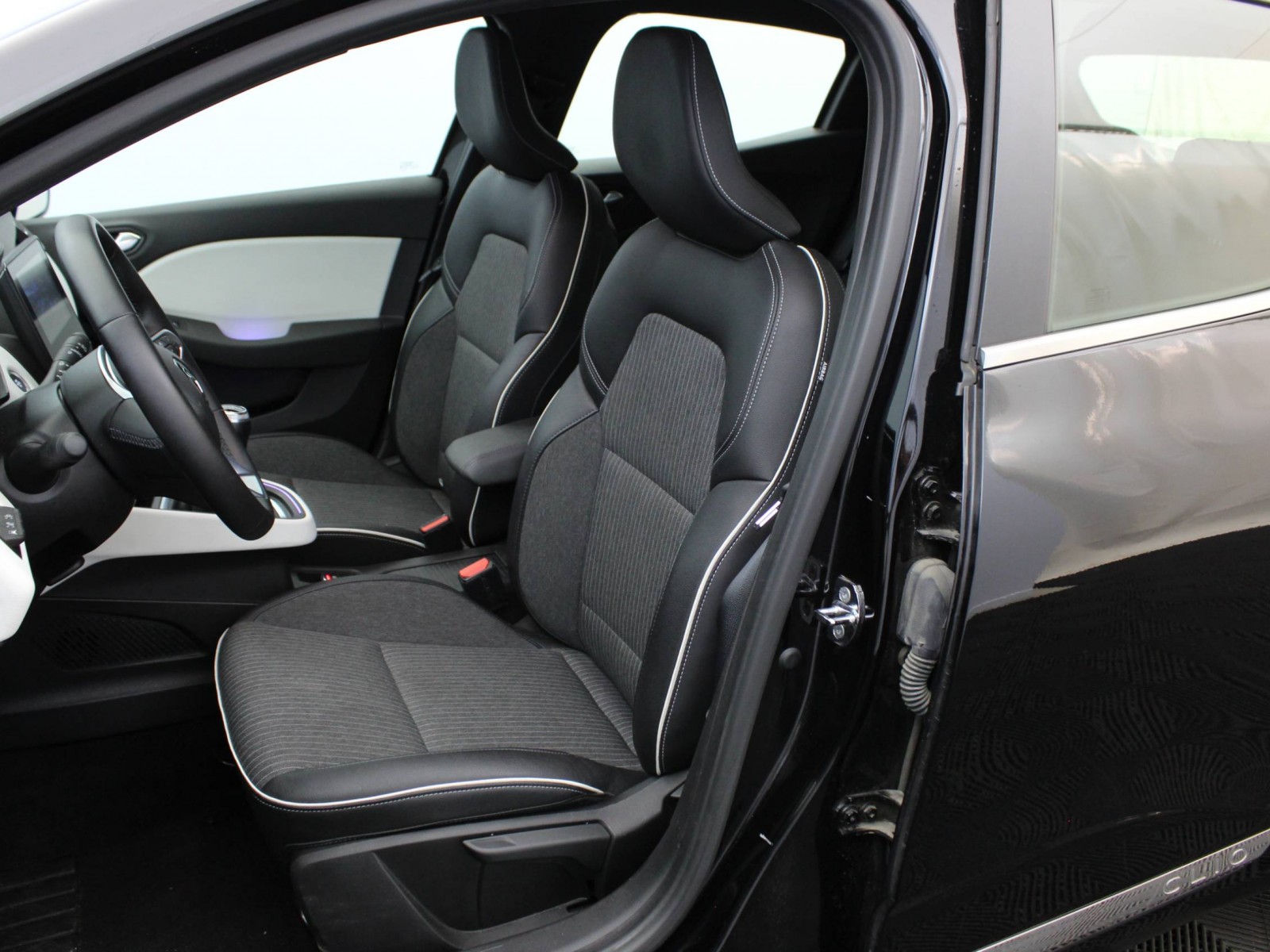 RENAULT - CLIO V - #183297 - 7