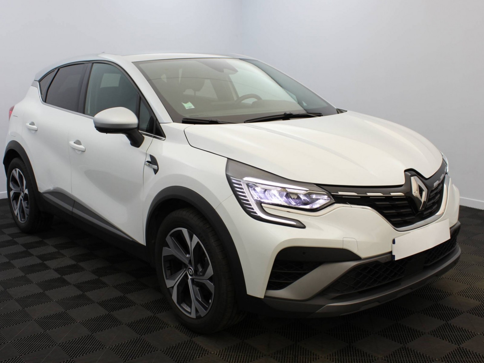 RENAULT - CAPTUR - #183308 - 16