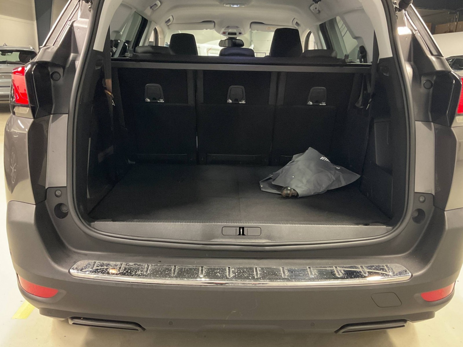 PEUGEOT - 5008 - #184621 - 25