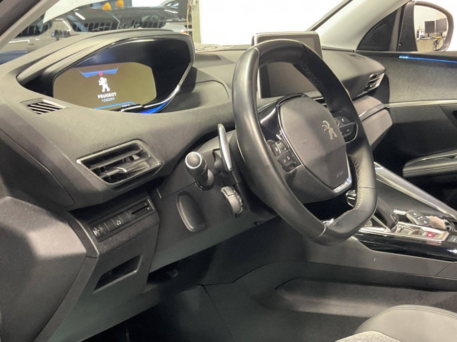 PEUGEOT - 5008 - #184621 - 21