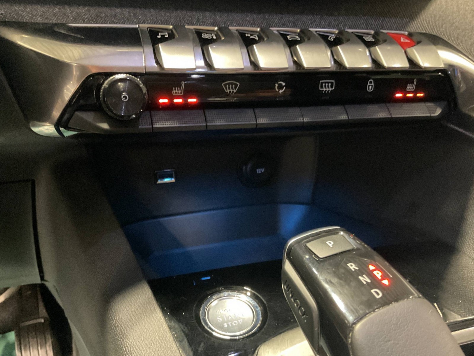 PEUGEOT - 5008 - #184621 - 28