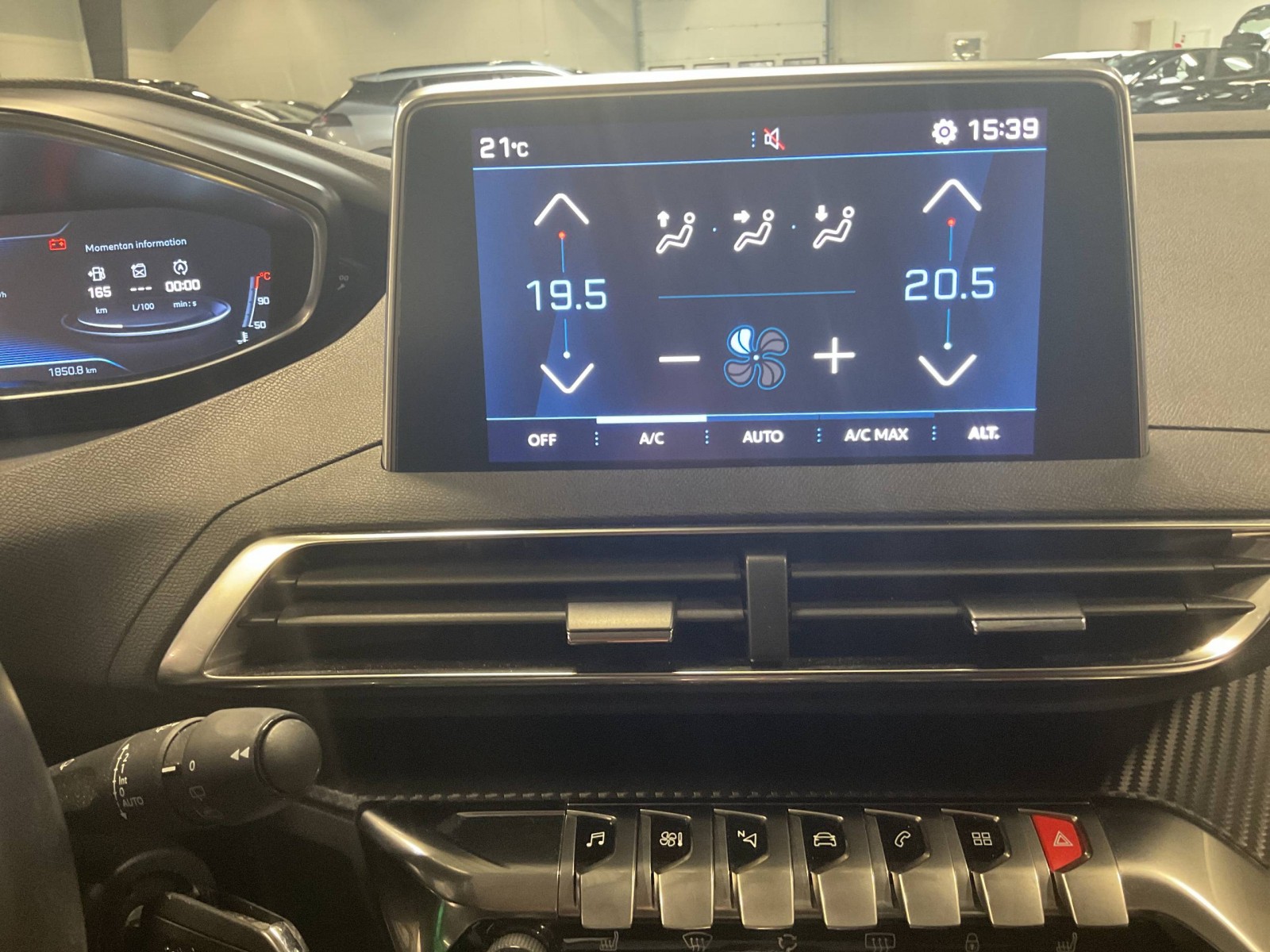 PEUGEOT - 5008 - #184624 - 13