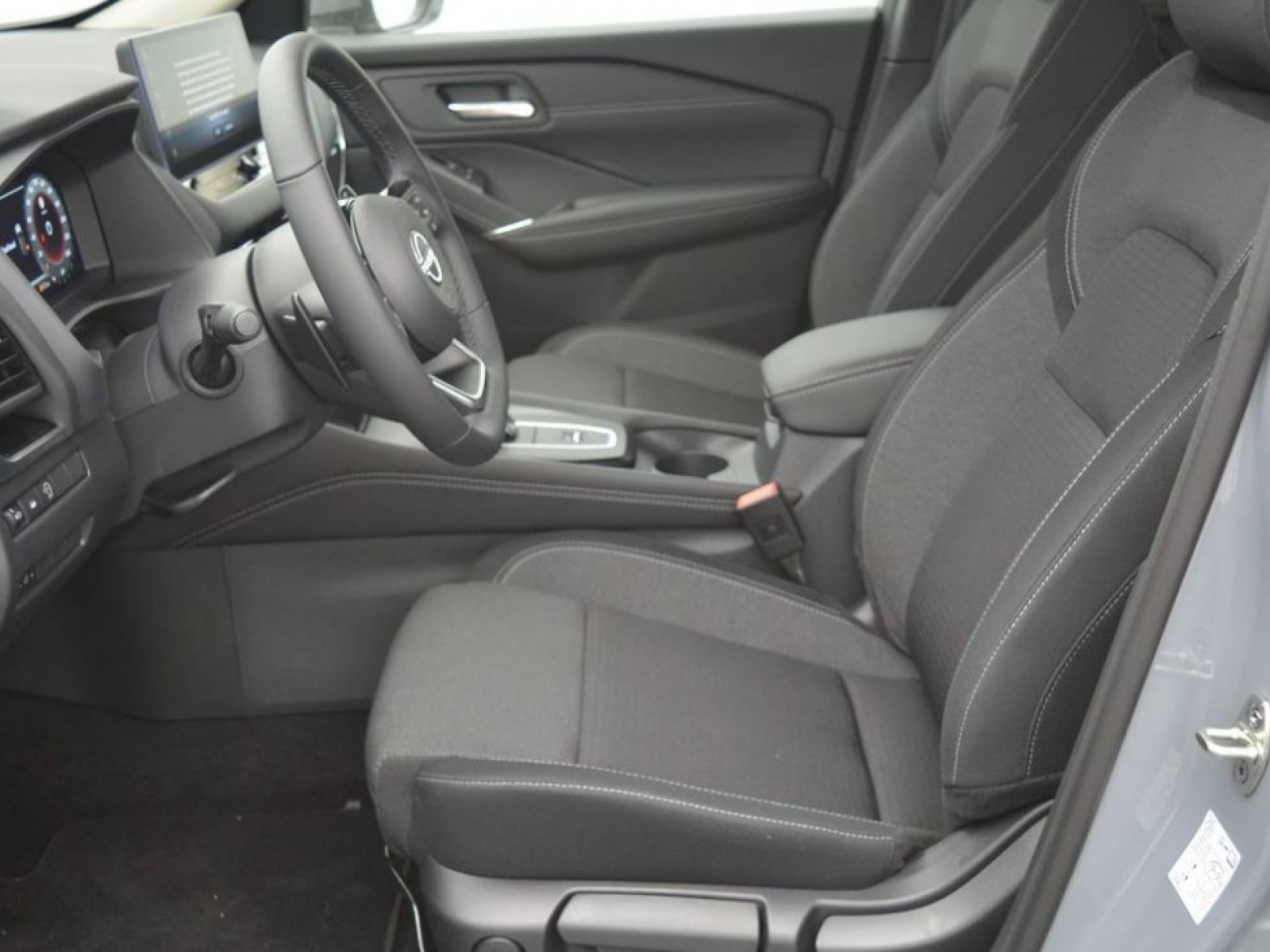 NISSAN - QASHQAI 2022 - #183839 - 24